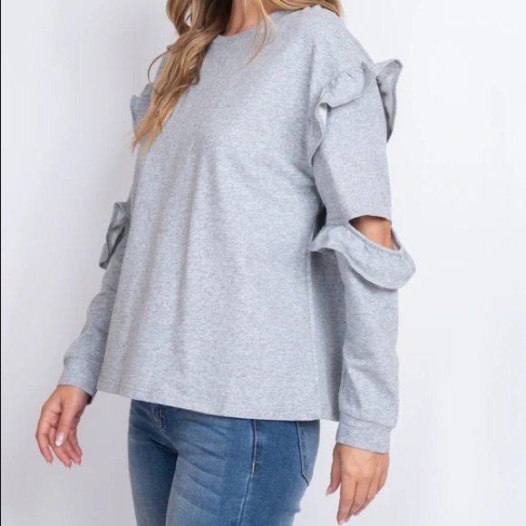 NWT! Very J Long Sleeve Cotton Crewneck with Ruffles - Picture 4 of 12